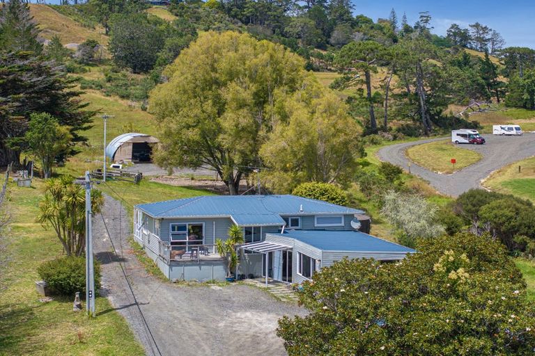 Photo of property in 411 Pine Valley Road, Dairy Flat, Silverdale, 0992