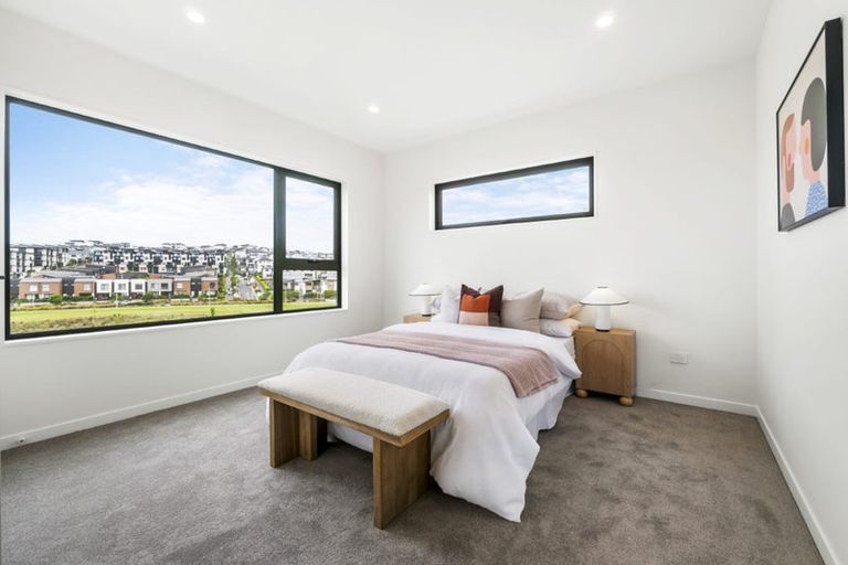 Photo of property in 29 Streamview Way, Long Bay, Auckland, 0630