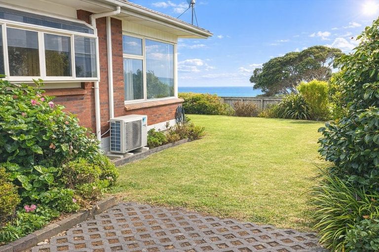 Photo of property in 2/25 Kitchener Road, Takapuna, Auckland, 0622