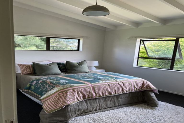 Photo of property in 2/113 Manuka Road, Bayview, Auckland, 0629