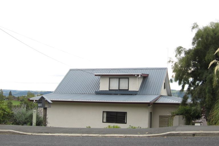 Photo of property in 19 Braeside, Kinmont Park, Mosgiel, 9024