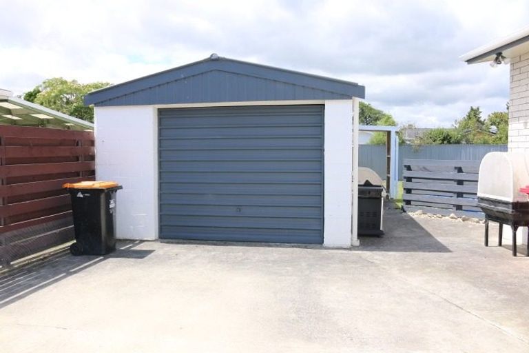 Photo of property in 36 Herbert Avenue, Cloverlea, Palmerston North, 4412