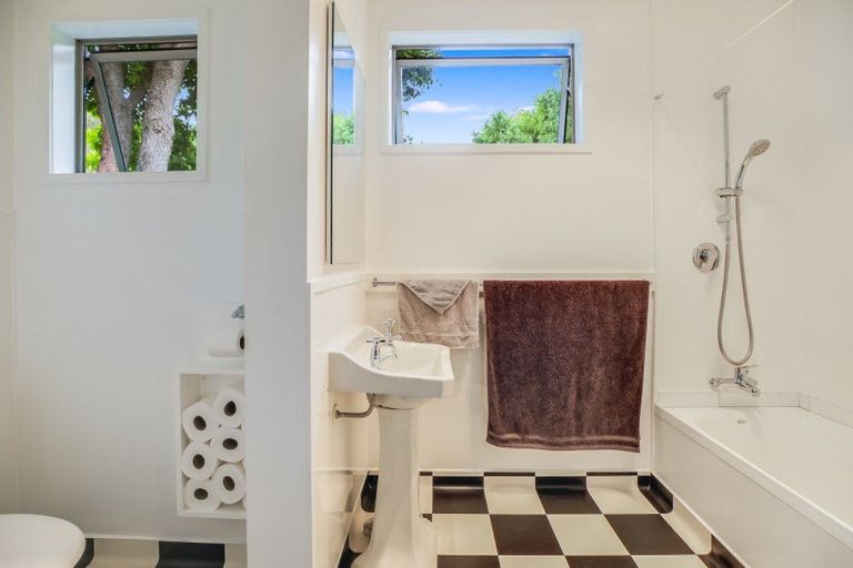 Photo of property in 344 Tapu Coroglen Road, Tapu, Thames, 3575