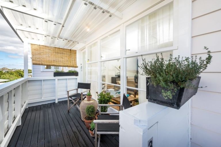 Photo of property in 3/7 Lydia Avenue, Northcote, Auckland, 0627