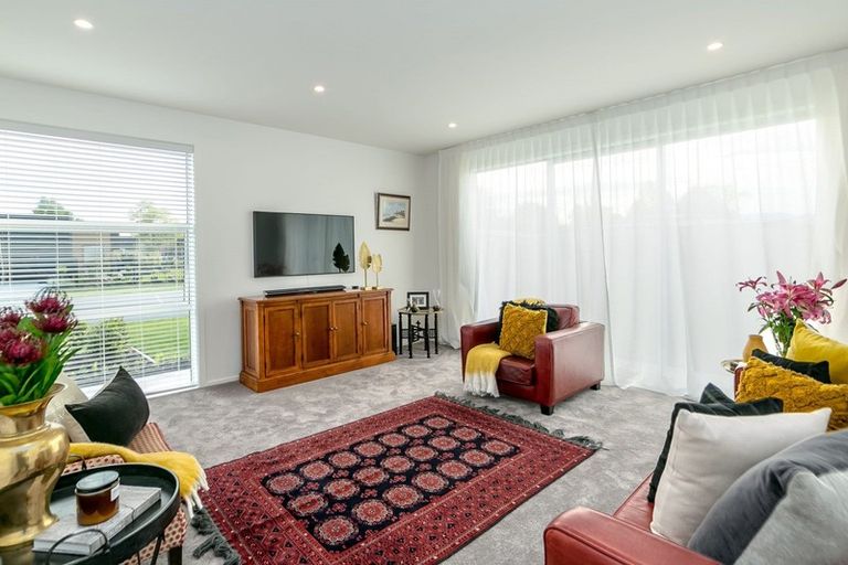Photo of property in 1 Whatman Avenue, Masterton, 5810