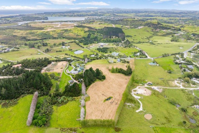 Photo of property in 2206 Cove Road, Mangawhai, 0573