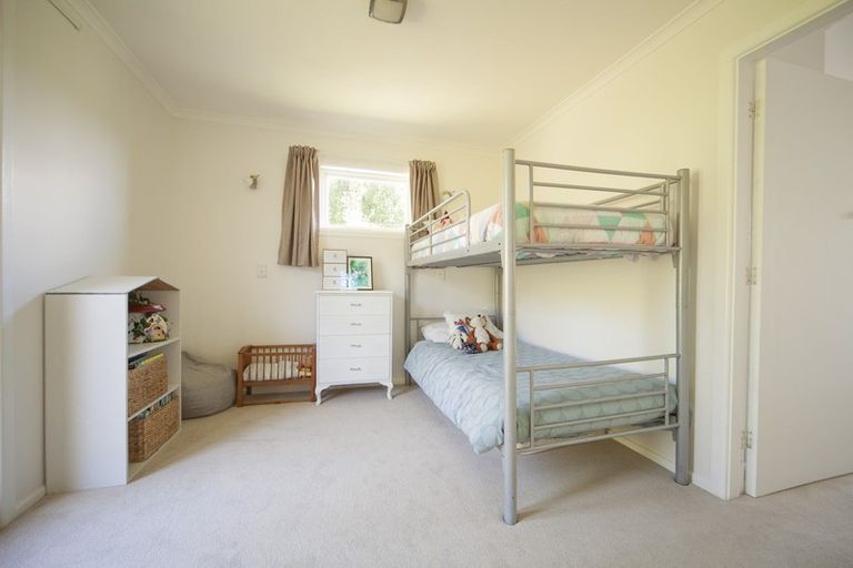 Photo of property in 17 Oxford Street, Waikari, 7420