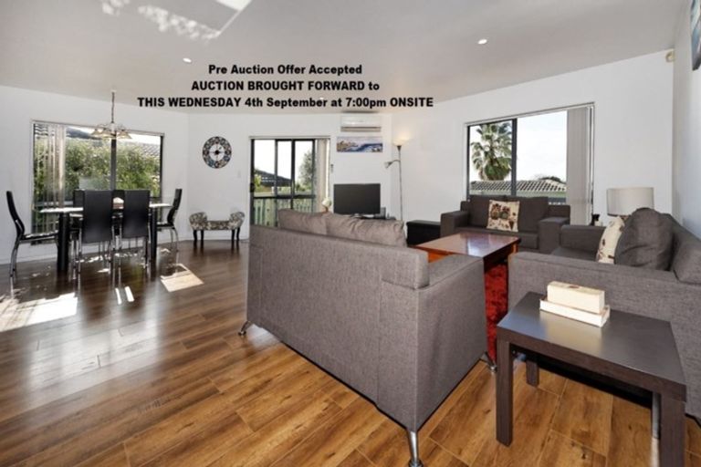 Photo of property in 3a Summerland Drive, Henderson, Auckland, 0612