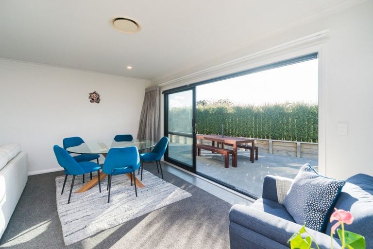 Photo of property in 5 Waimarama Court, Roslyn, Palmerston North, 4414