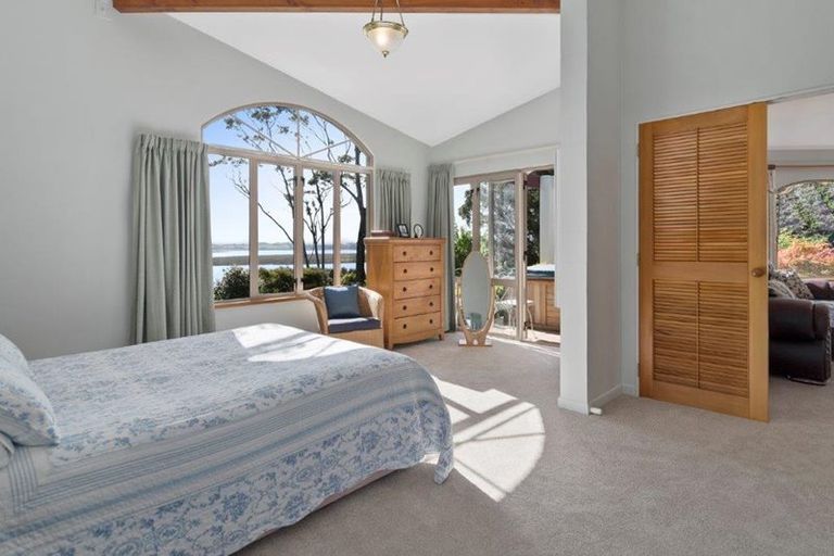 Photo of property in 34a Pahoia Beach Road, Whakamarama, 3172