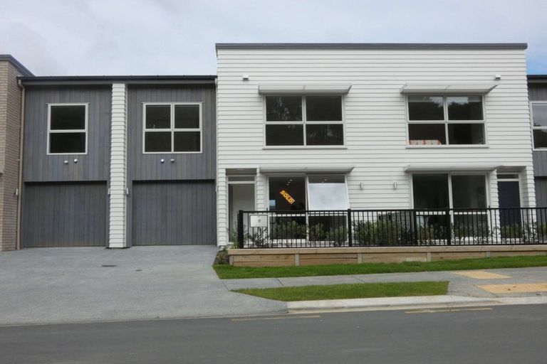 Photo of property in 19 Matairangi Avenue, Totara Heights, Auckland, 2105