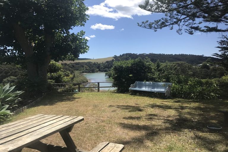 Photo of property in 324 Puketona Road, Haruru, 0204