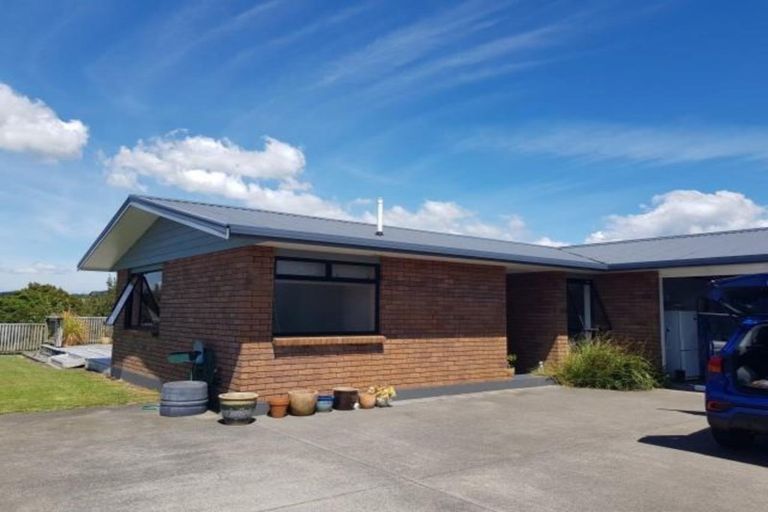 Photo of property in 1307 Mangorei Road, Mangorei, New Plymouth, 4371
