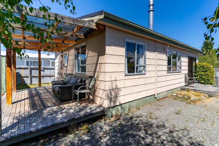 Photo of property in 255 Mackenzie Drive, Twizel, 7901