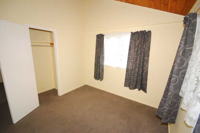 Photo of property in 13 Mcquarrie Avenue, Wattle Downs, Auckland, 2103