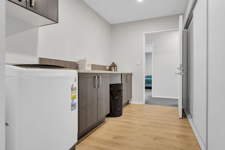 Photo of property in 21 Christie Place, Rolleston, 7614