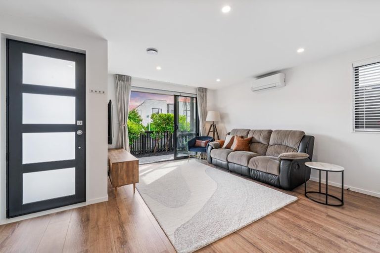 Photo of property in 26 Hiki Street, Hobsonville, Auckland, 0616