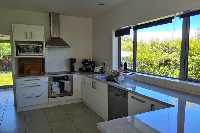 Photo of property in 2 Plynlimon Road, Fendalton, Christchurch, 8052