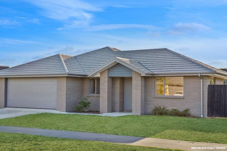 Photo of property in 9 Makawe Roa Street, Marshland, Christchurch, 8083