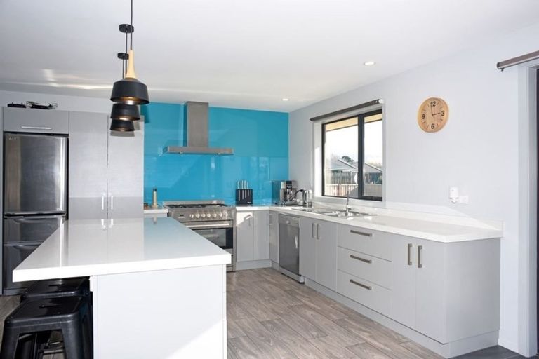 Photo of property in 28 Plunket Street, Omakau, 9376