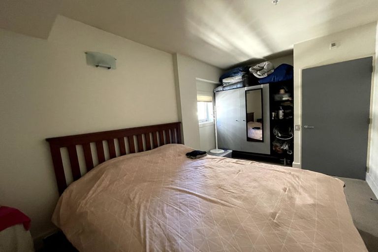 Photo of property in St Pauls Apartments, 111/43 Mulgrave Street, Thorndon, Wellington, 6011