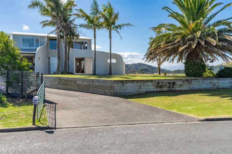 Photo of property in 43 Cullen Street, Mangawhai Heads, Mangawhai, 0505