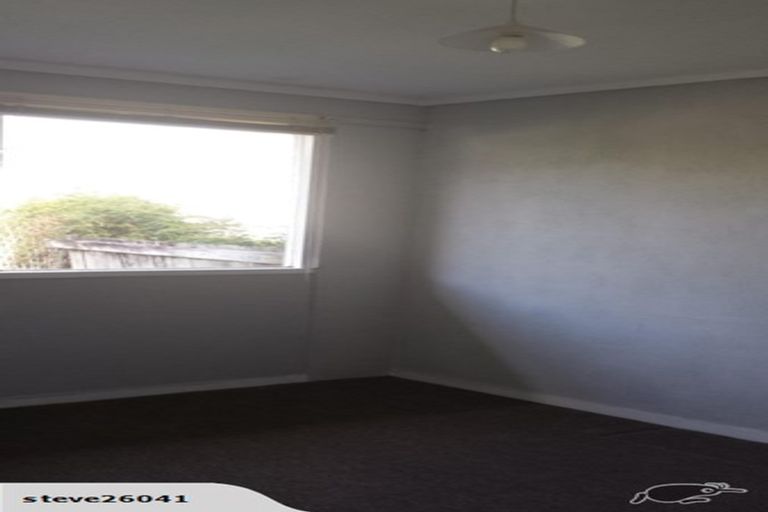 Photo of property in 3/15 Glengarry Road, Glen Eden, Auckland, 0602