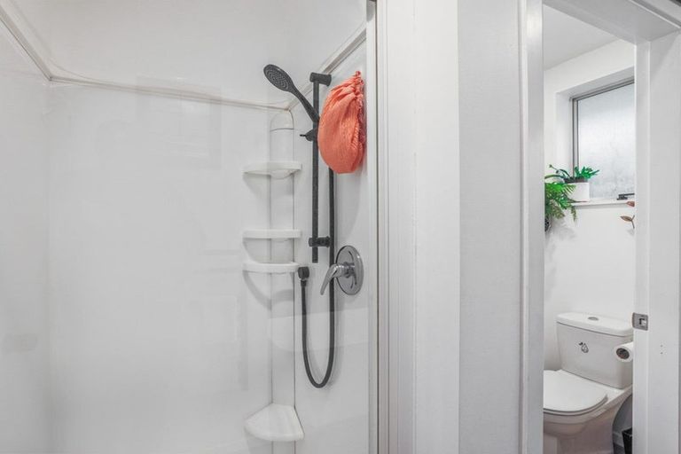 Photo of property in 5a Dana Place, Mairehau, Christchurch, 8013