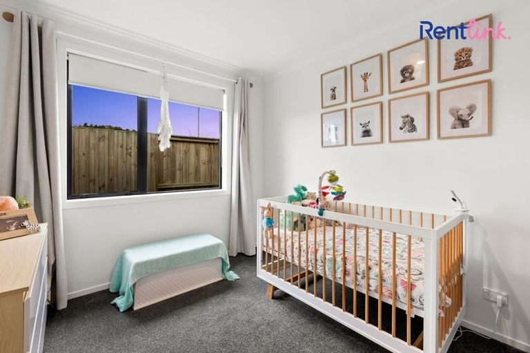 Photo of property in 28 Foley Grove, Pyes Pa, Tauranga, 3110