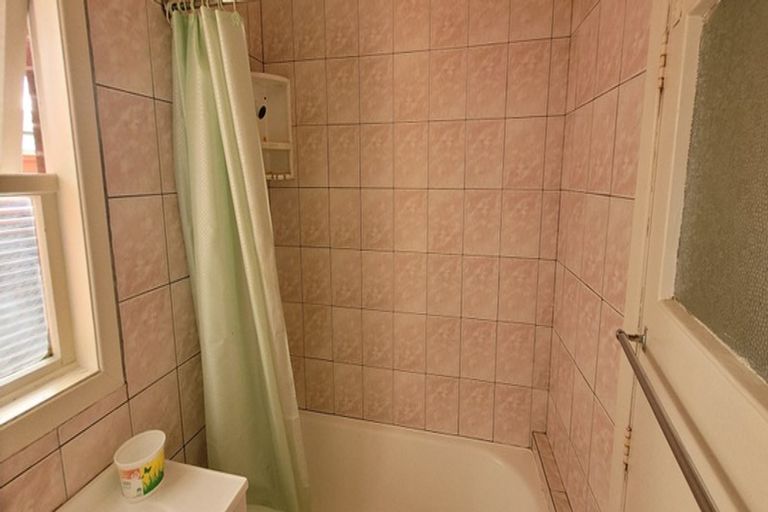 Photo of property in 56 Buckland Road, Mangere East, Auckland, 2024