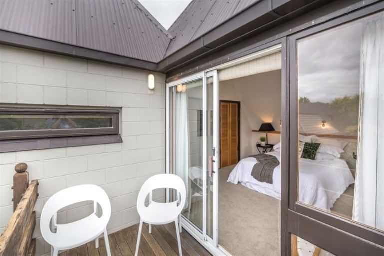 Photo of property in 76b Memorial Avenue, Ilam, Christchurch, 8053