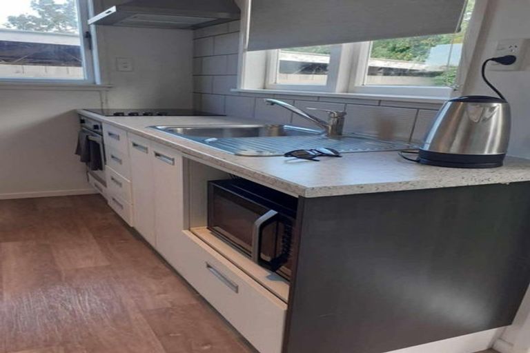 Photo of property in 4 Erin Street, Hokowhitu, Palmerston North, 4410