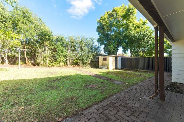 Photo of property in 1a Malloy Place, Eastern Beach, Auckland, 2012