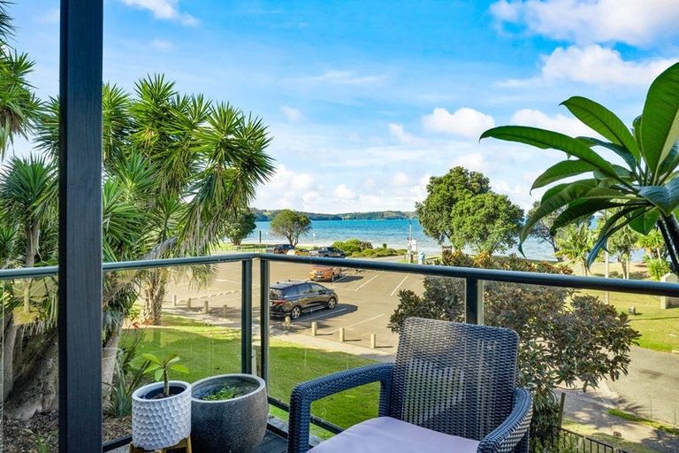 Photo of property in 12 Sunburst Avenue, Snells Beach, 0920