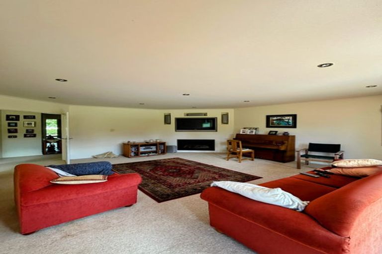 Photo of property in 16 Roots Street West, Feilding, 4702