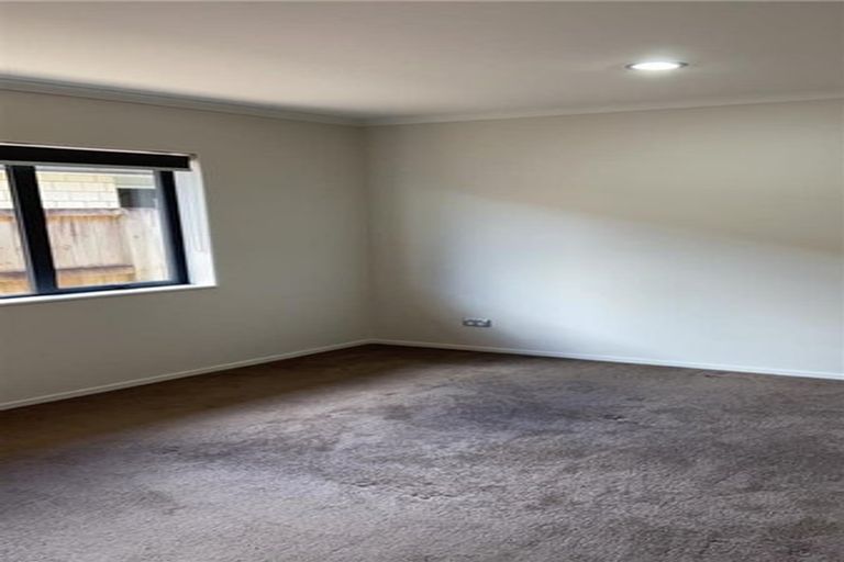 Photo of property in 15 Hector Drive, Rototuna North, Hamilton, 3210