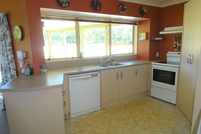 Photo of property in 1a Edinburgh Terrace, Foxton Beach, Foxton, 4815