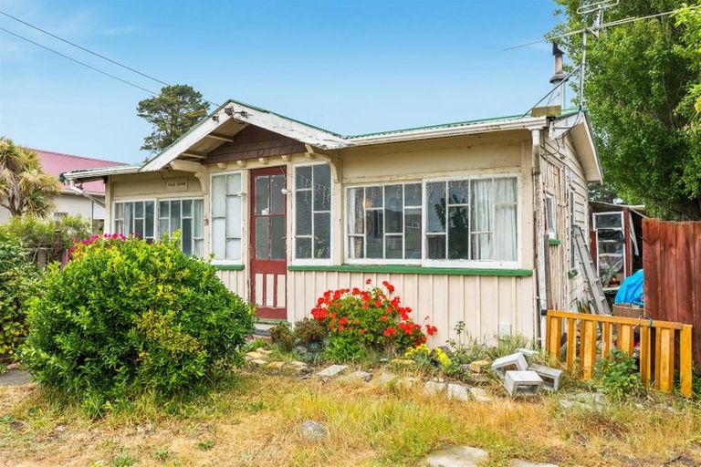 Photo of property in 79 Bowhill Road, New Brighton, Christchurch, 8083