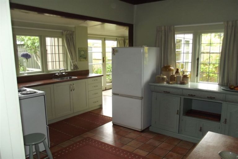 Photo of property in 4 Exeter Street, Waimate, 7924