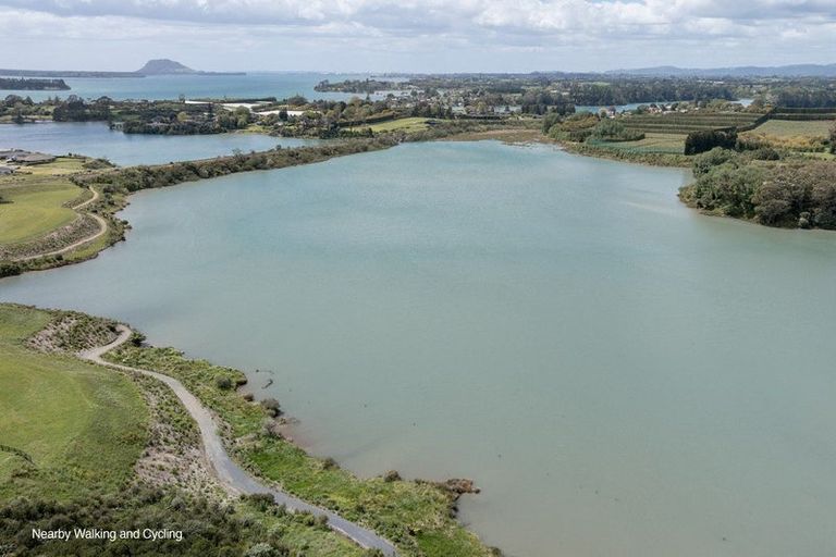 Photo of property in 32 Ridge Drive, Omokoroa, 3114