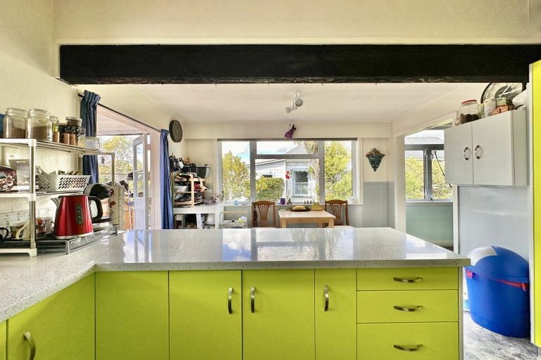 Photo of property in 50 Kiwi Road, Taihape, 4720