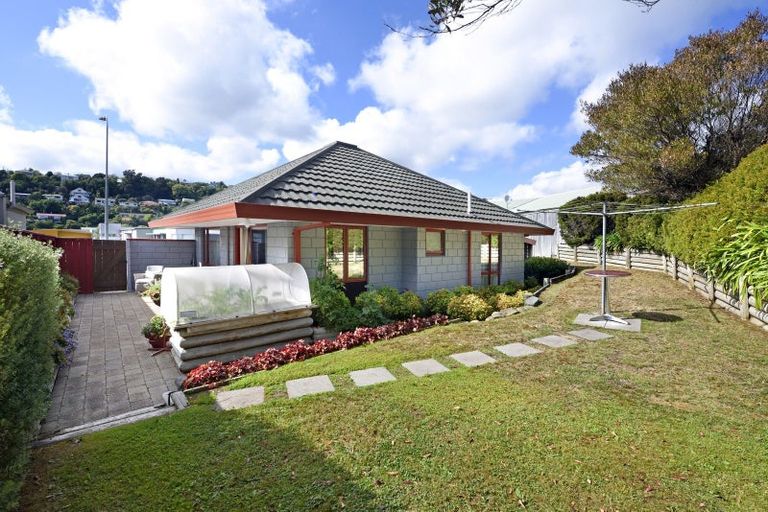 Photo of property in 104 Saint Vincent Street, Toi Toi, Nelson, 7010