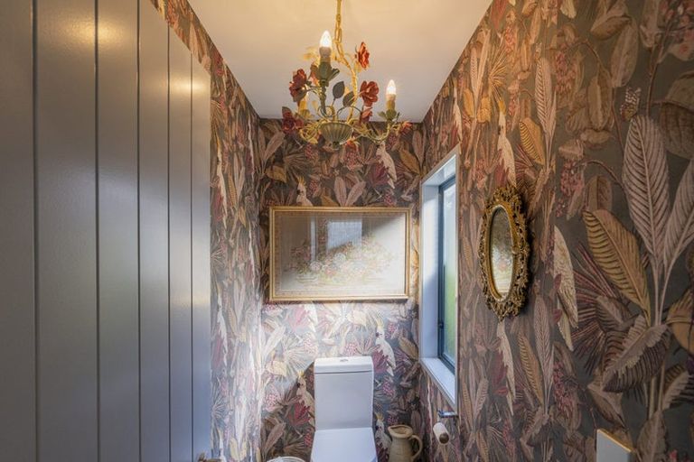 Photo of property in 103 Centennial Drive, Whitianga, 3510