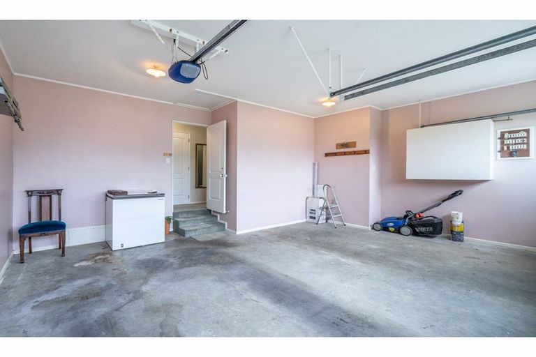 Photo of property in 98 Chelmsford Street, Windsor, Invercargill, 9810