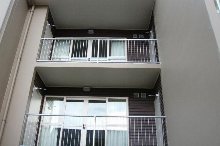 Photo of property in 21/30 Mathesons Road, Phillipstown, Christchurch, 8011