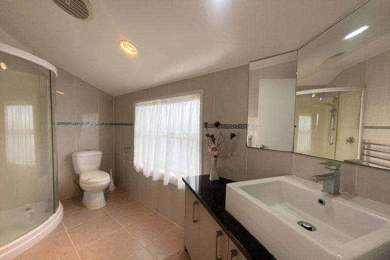 Photo of property in 1/3 Macleans Road, Bucklands Beach, Auckland, 2014