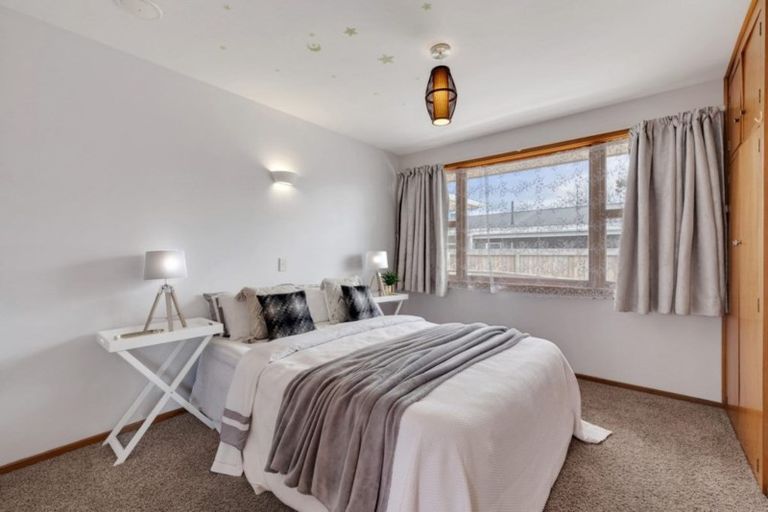 Photo of property in 333 Woodham Road, Wainoni, Christchurch, 8061