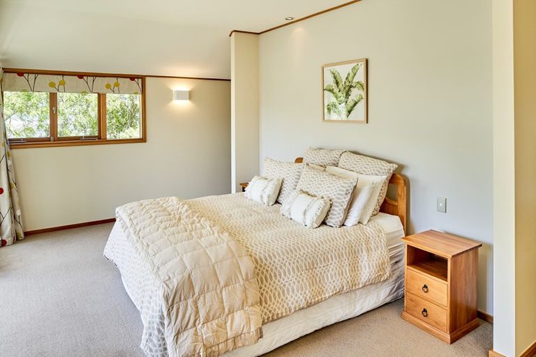 Photo of property in 5 Ngaio Street, Eastbourne, Lower Hutt, 5013