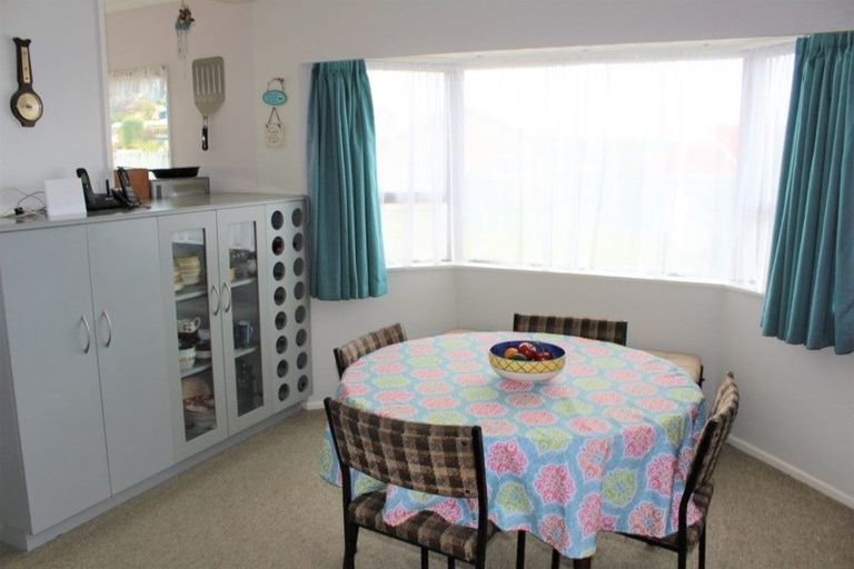 Photo of property in 1 Titter Place, Springvale, Whanganui, 4501