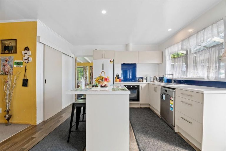 Photo of property in 25 Gordon Road, Western Heights, Rotorua, 3015